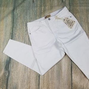 DEMOCRACY white cropped jeggings Like New Never Worn